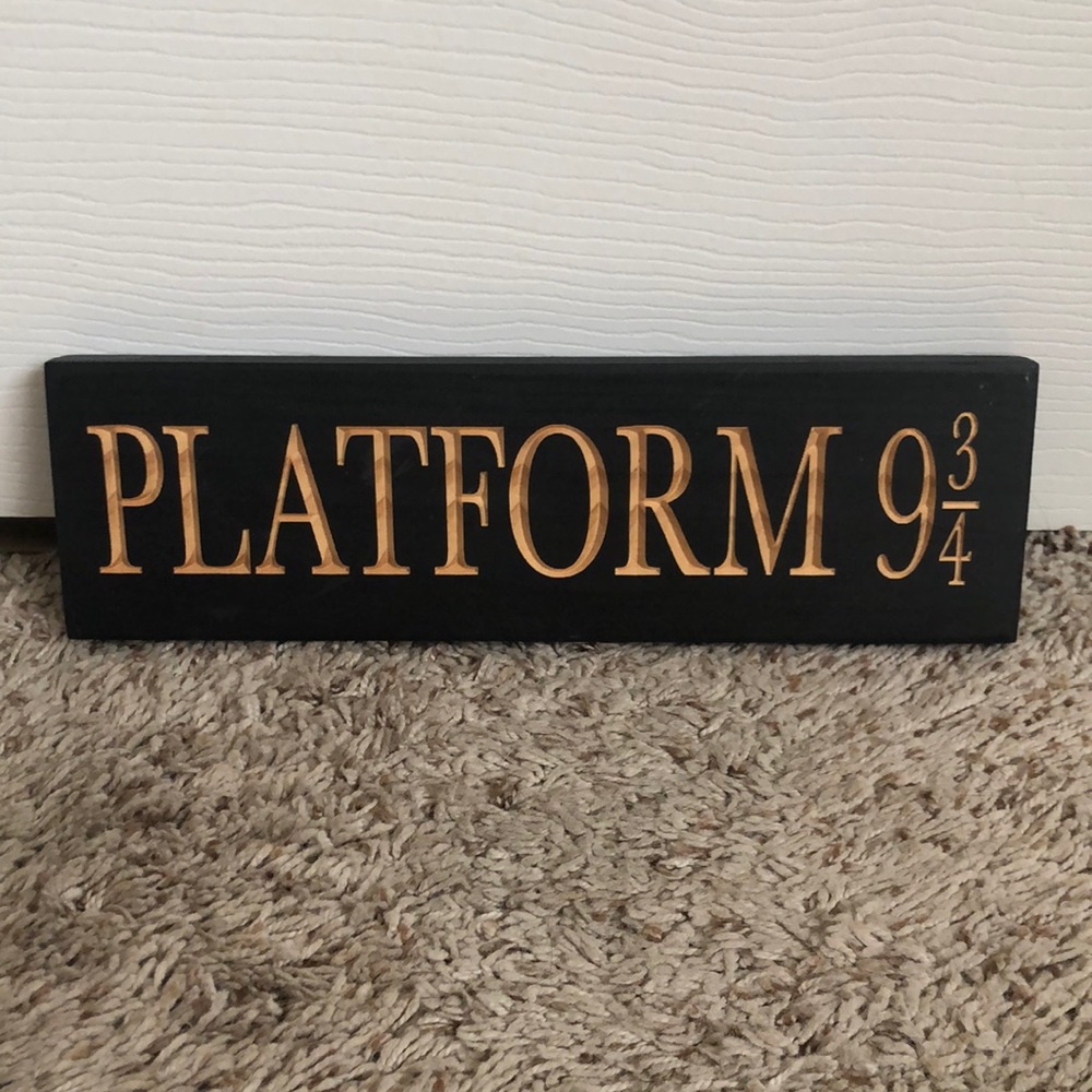 Adorable Harry Potter wooden sign